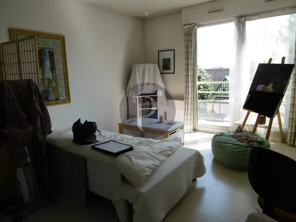 location-appartement-1-piece-chatenay-malabry-83867668