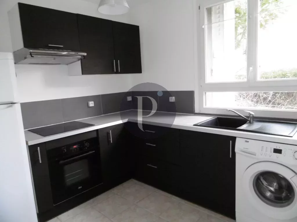 location-appartement-1-piece-le-plessis-robinson-83867516