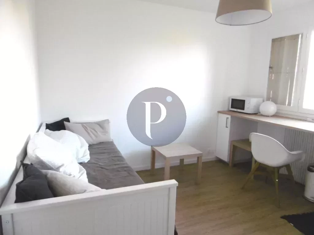 location-appartement-1-piece-sceaux-83877311