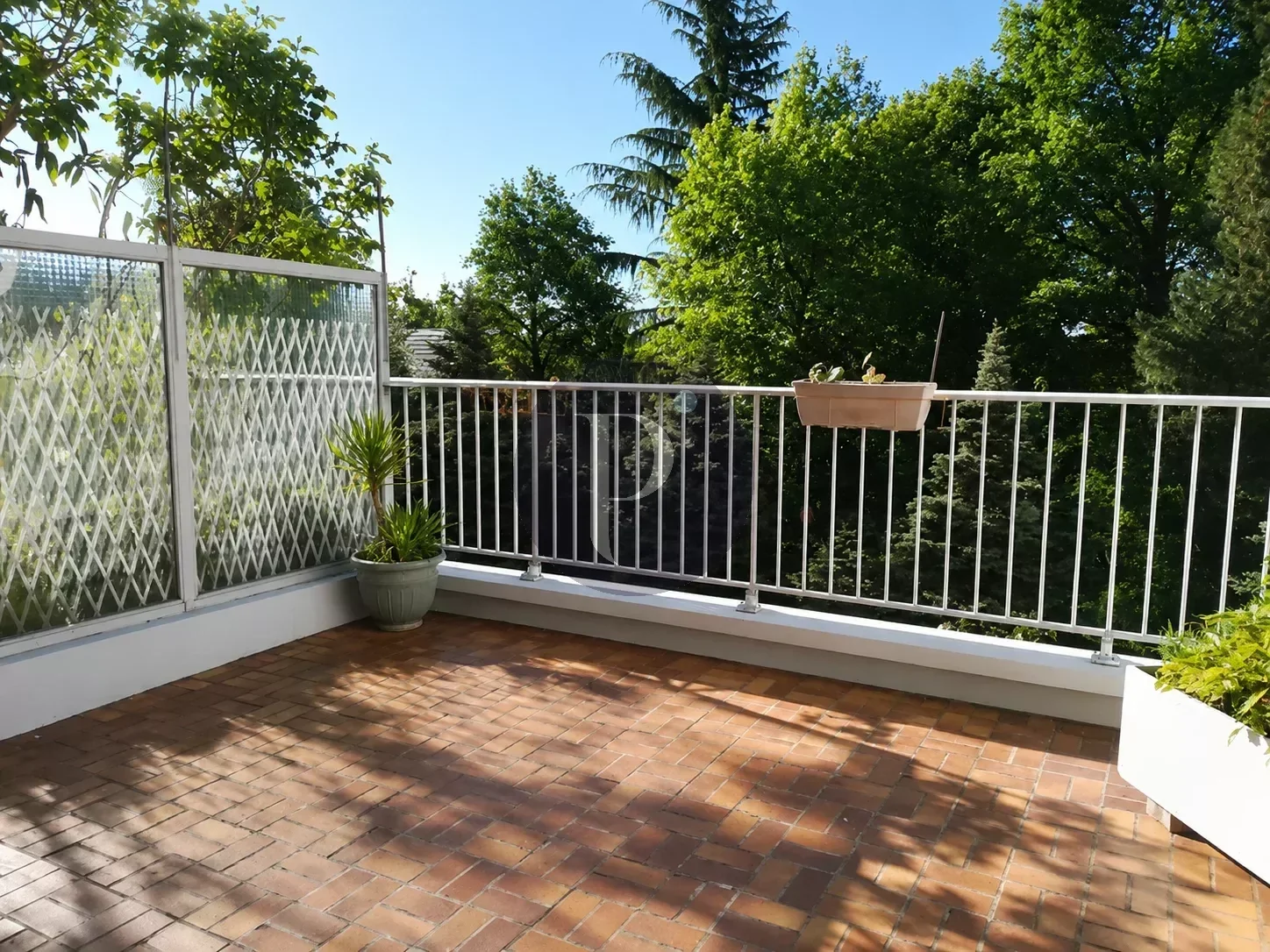 location-appartement-2-pieces-le-plessis-robinson-83866204