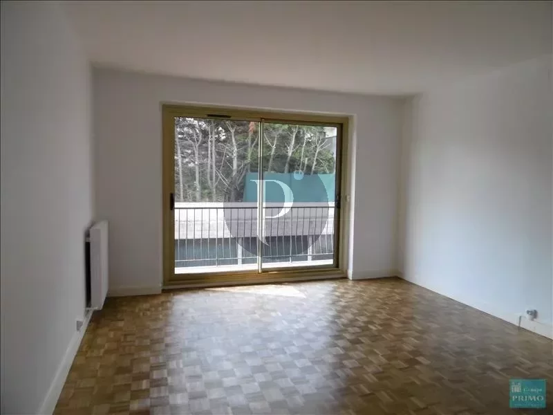 location-appartement-2-pieces-le-plessis-robinson-83866982