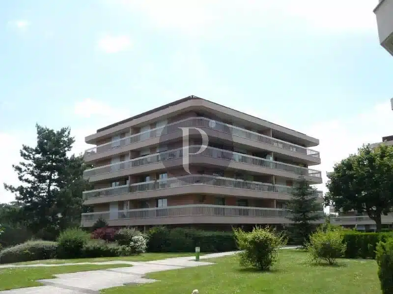 location-appartement-3-pieces-verrieres-le-buisson-83870364
