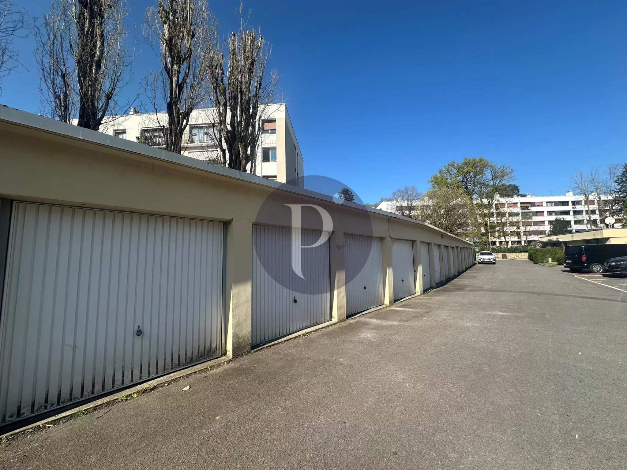 location-box-chatenay-malabry-85777154