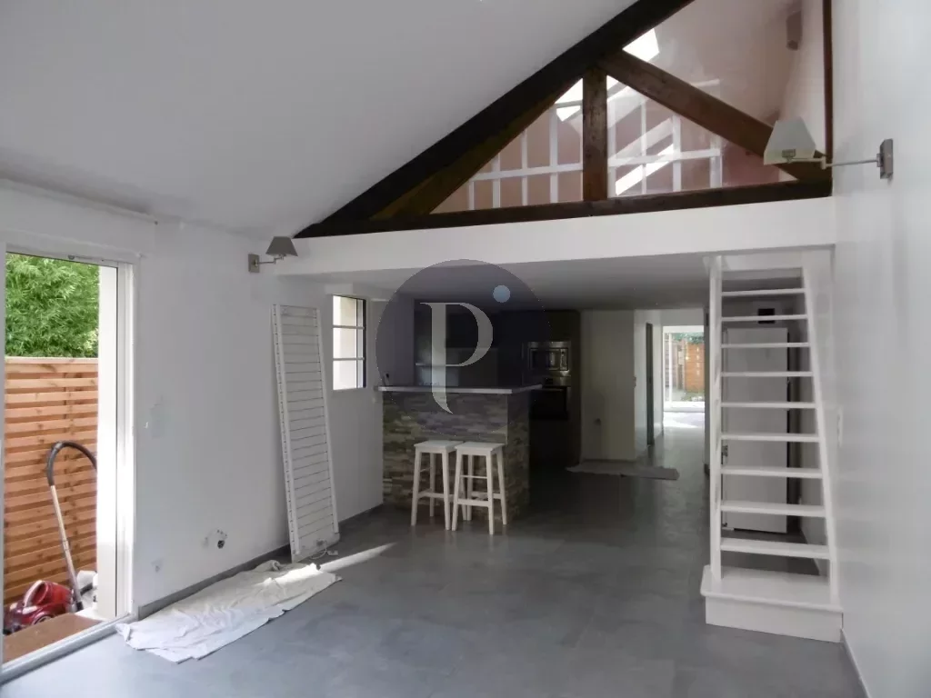 location-maison-2-pieces-ballainvilliers-83873051