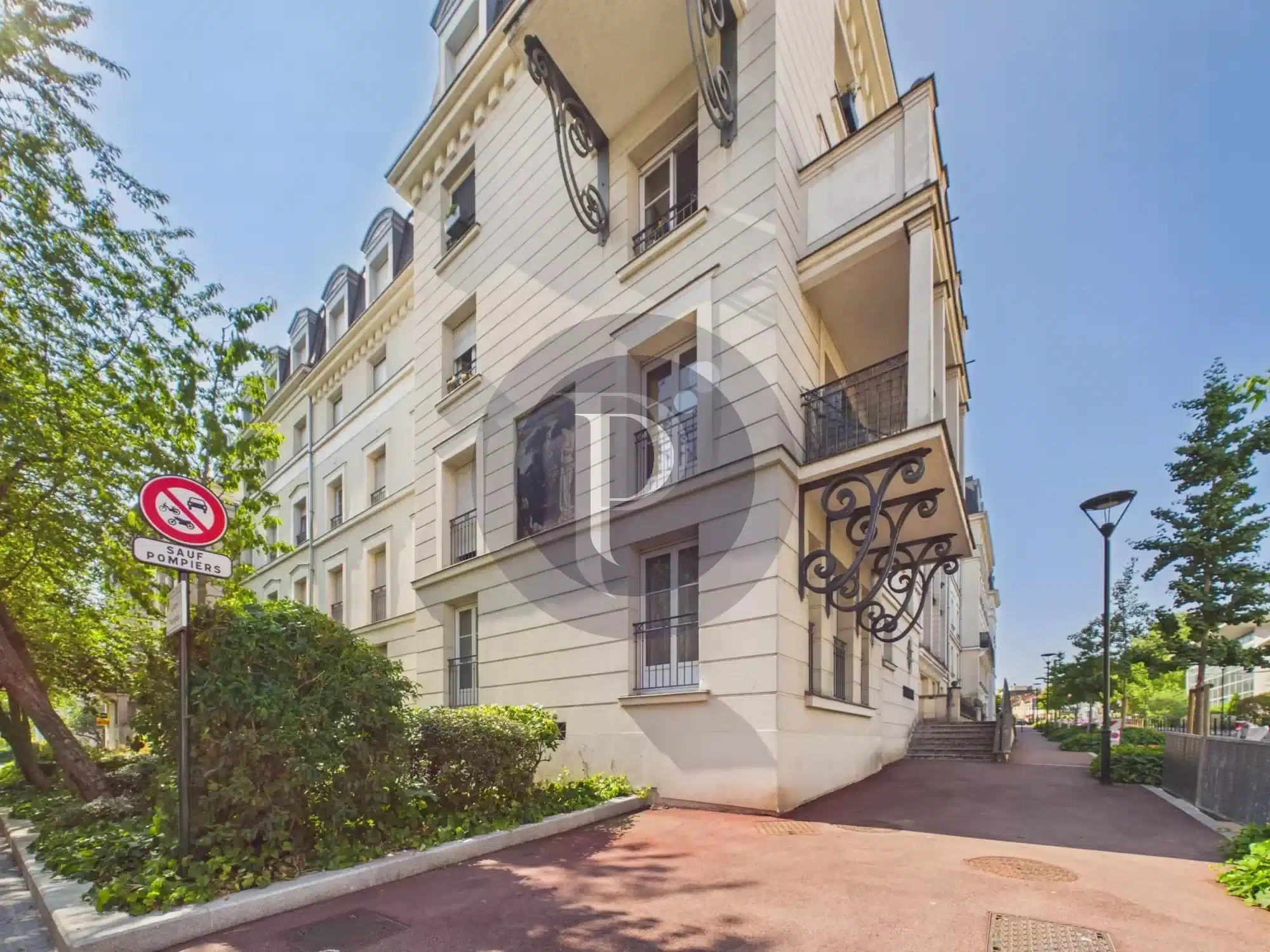vente-appartement-2-pieces-le-plessis-robinson-87214001