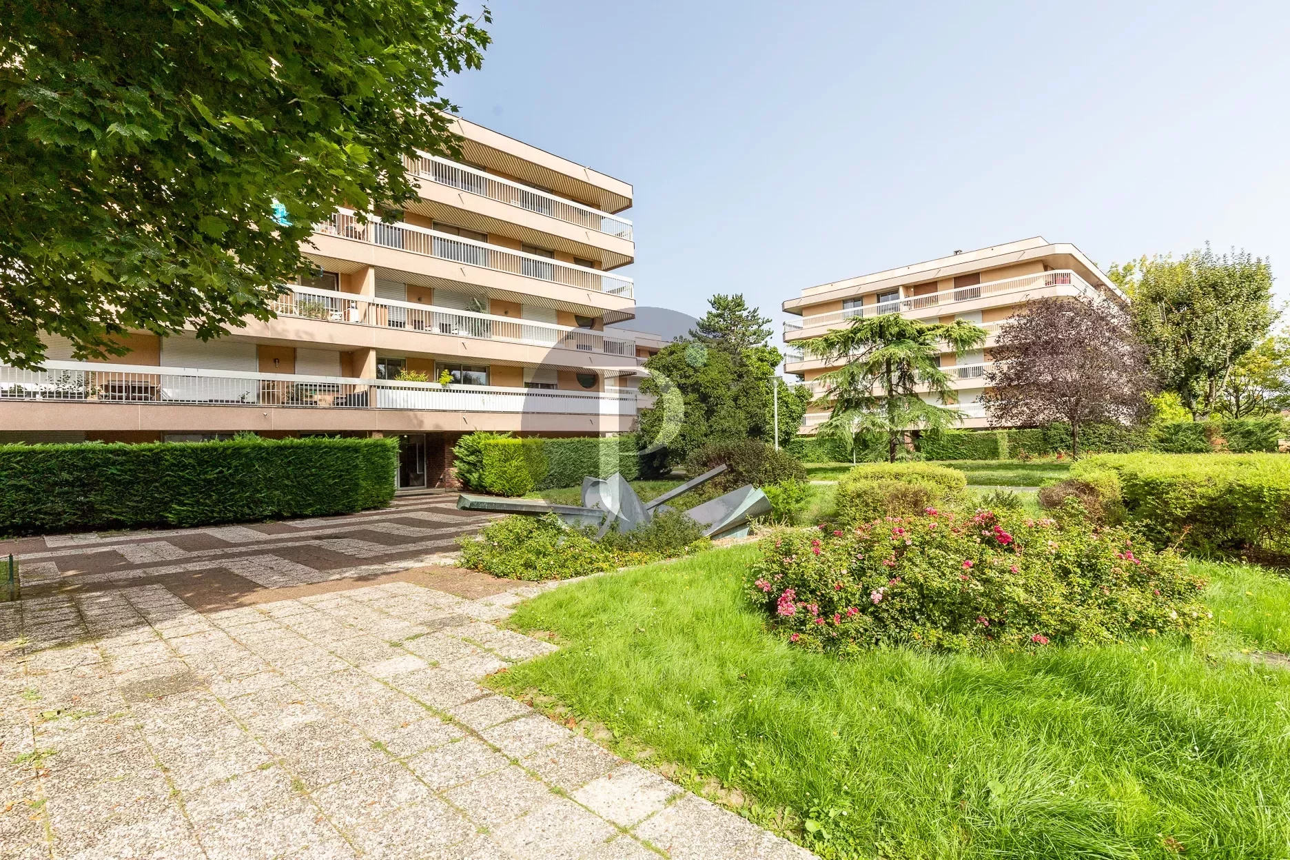 vente-appartement-4-pieces-verrieres-le-buisson-83866320
