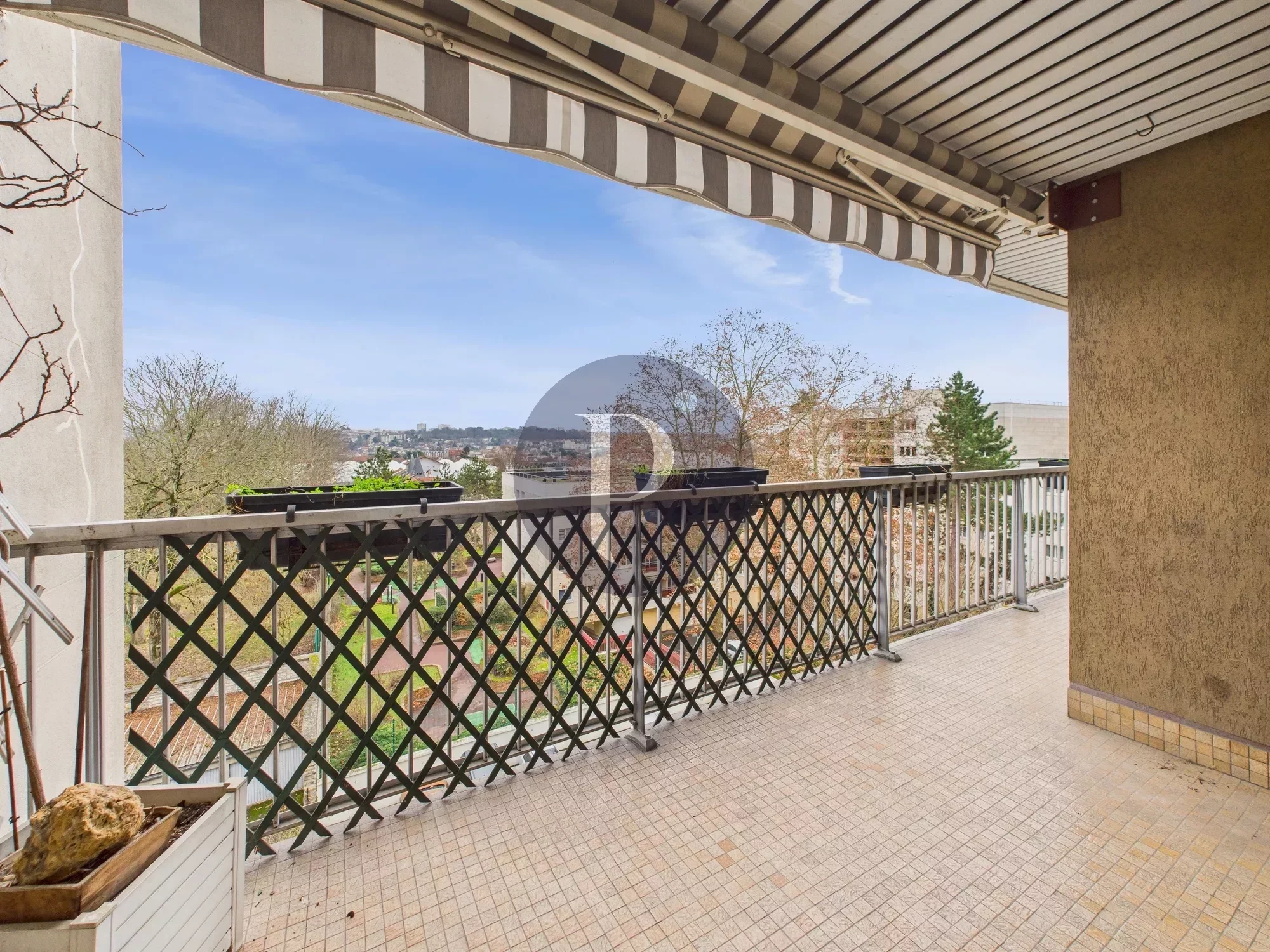 vente-appartement-5-pieces-bourg-la-reine-86483671