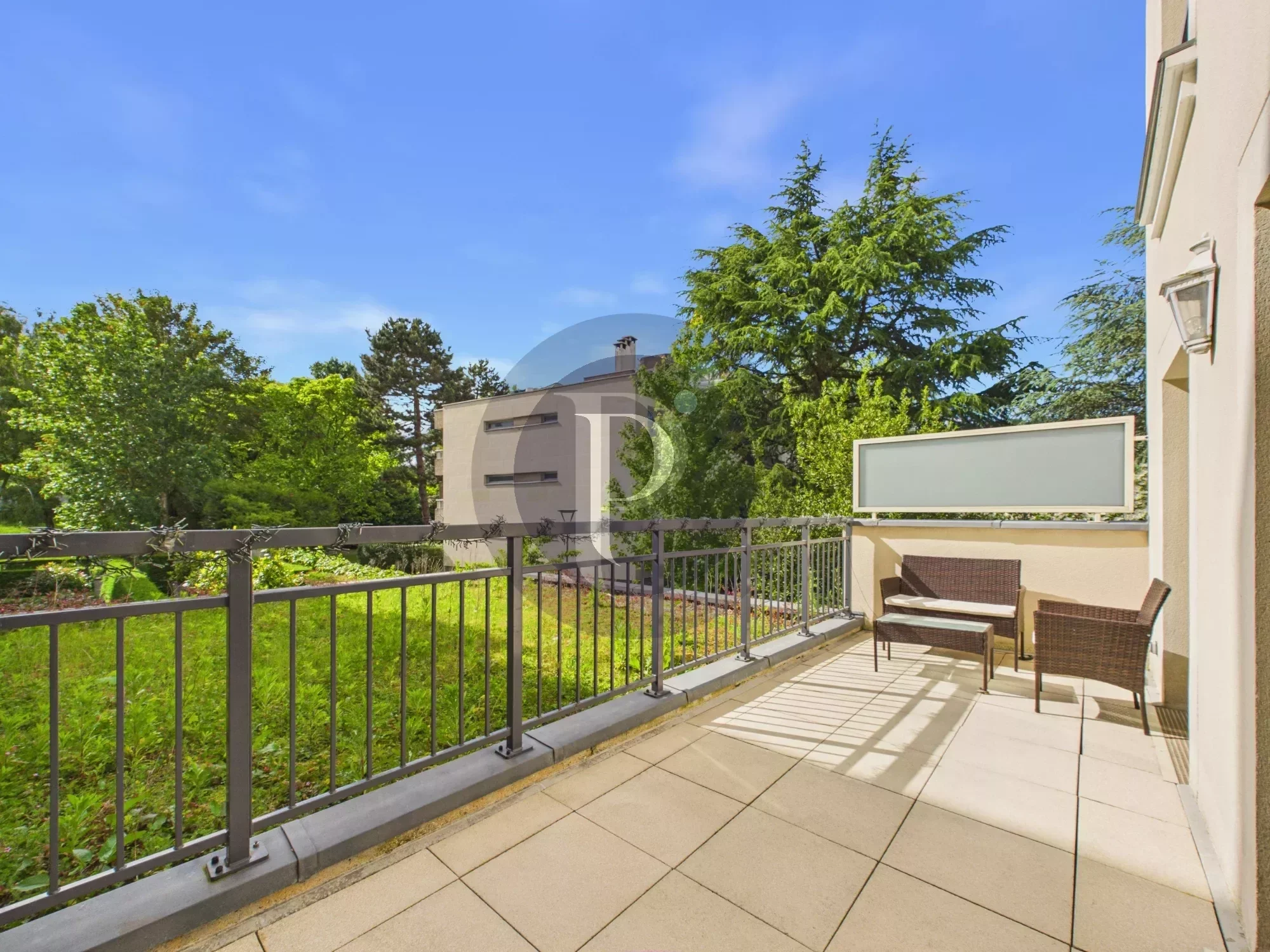 vente-appartement-6-pieces-le-plessis-robinson-86950012