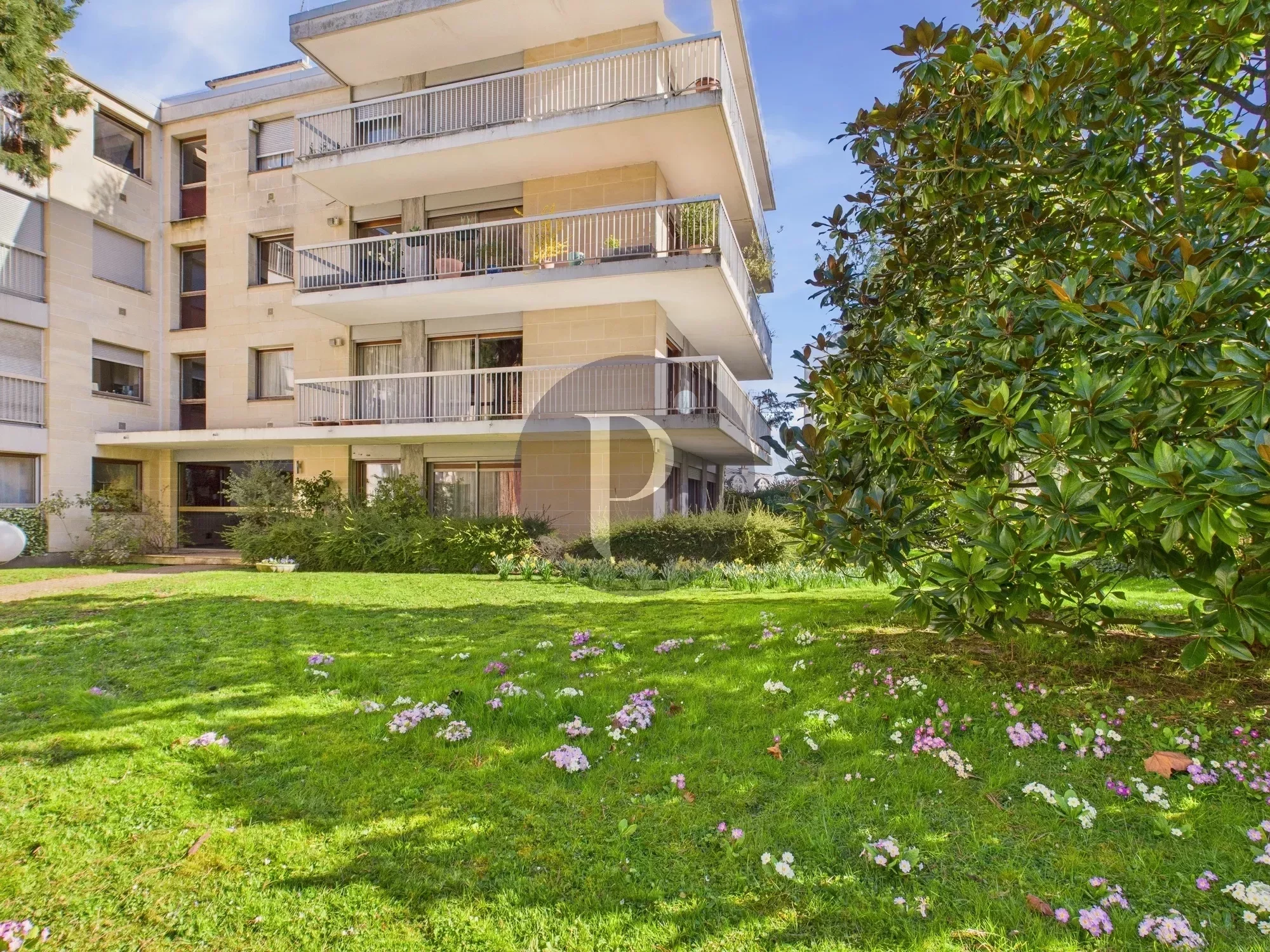 vente-appartement-7-pieces-sceaux-85635119
