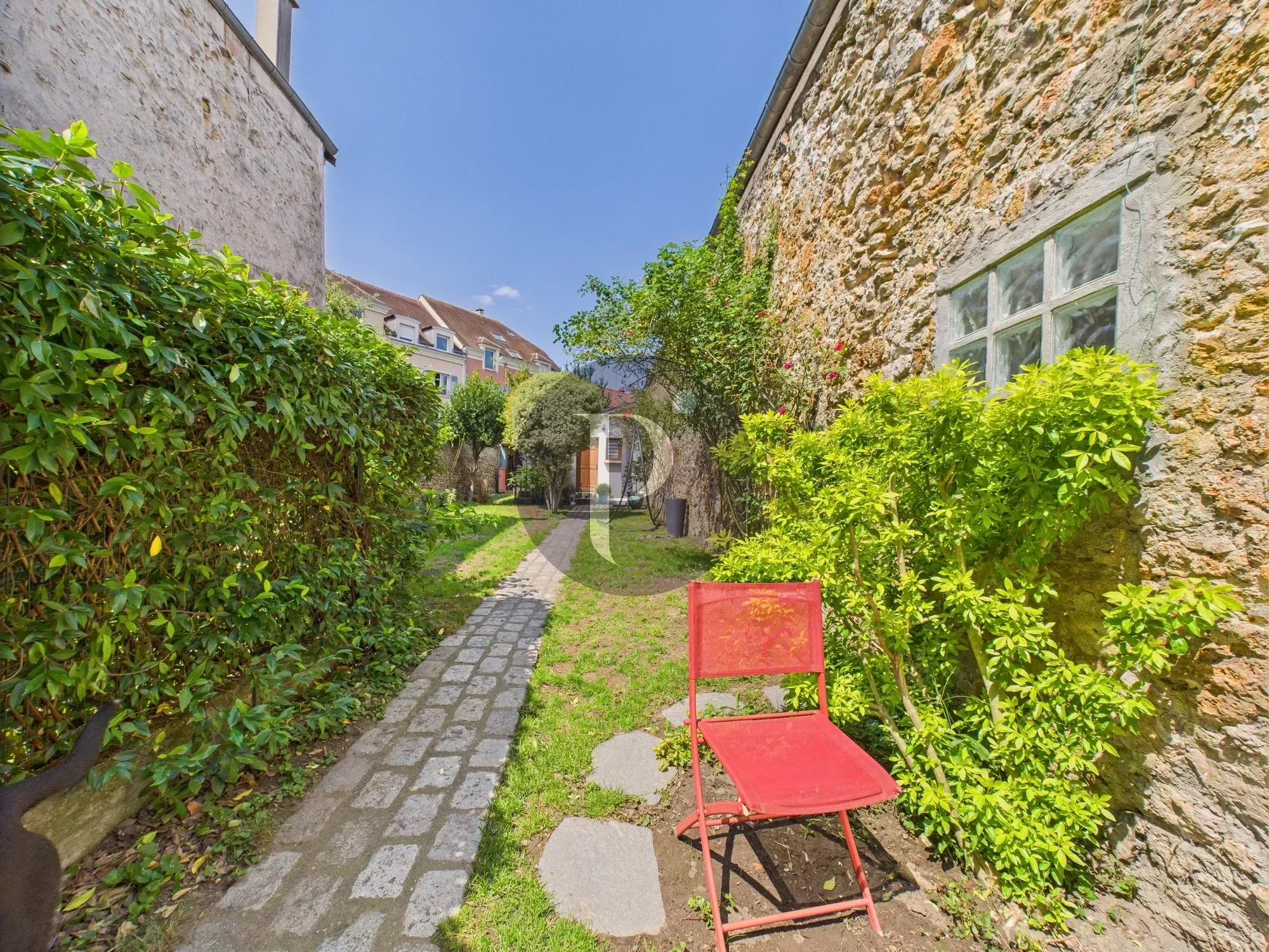 vente-maison-5-pieces-verrieres-le-buisson-86139221