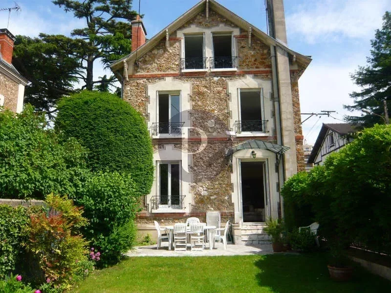 vente-maison-6-pieces-sceaux-83877529