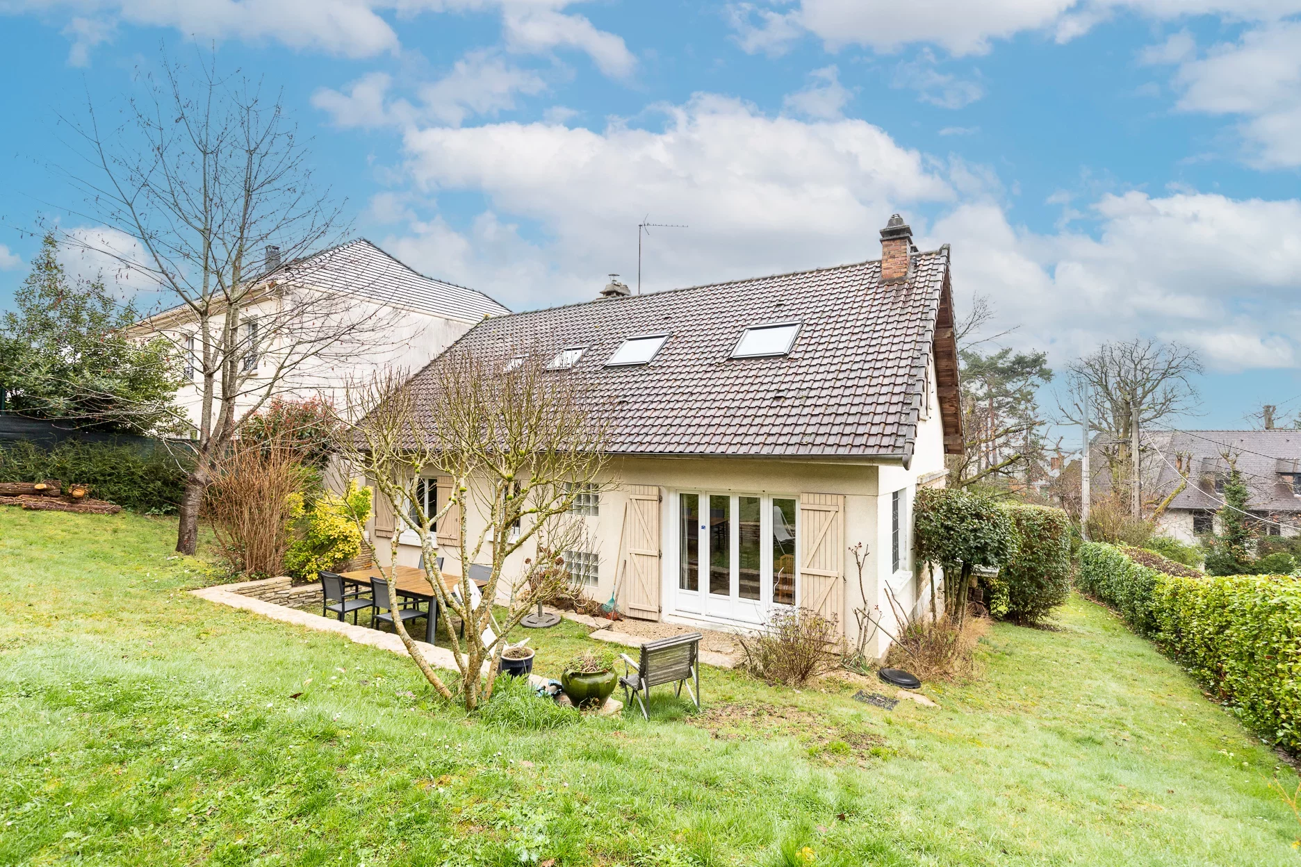 vente-maison-7-pieces-verrieres-le-buisson-84104181