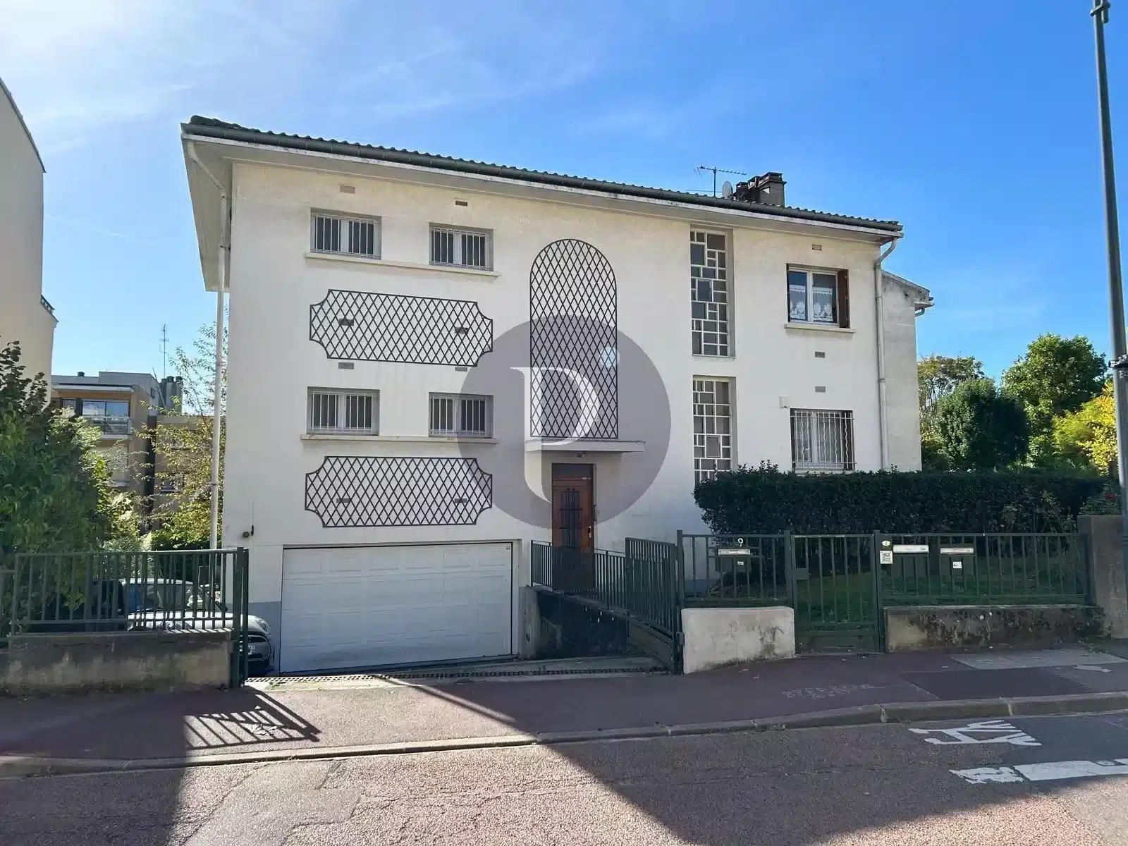 vente-maison-8-pieces-sceaux-86355306