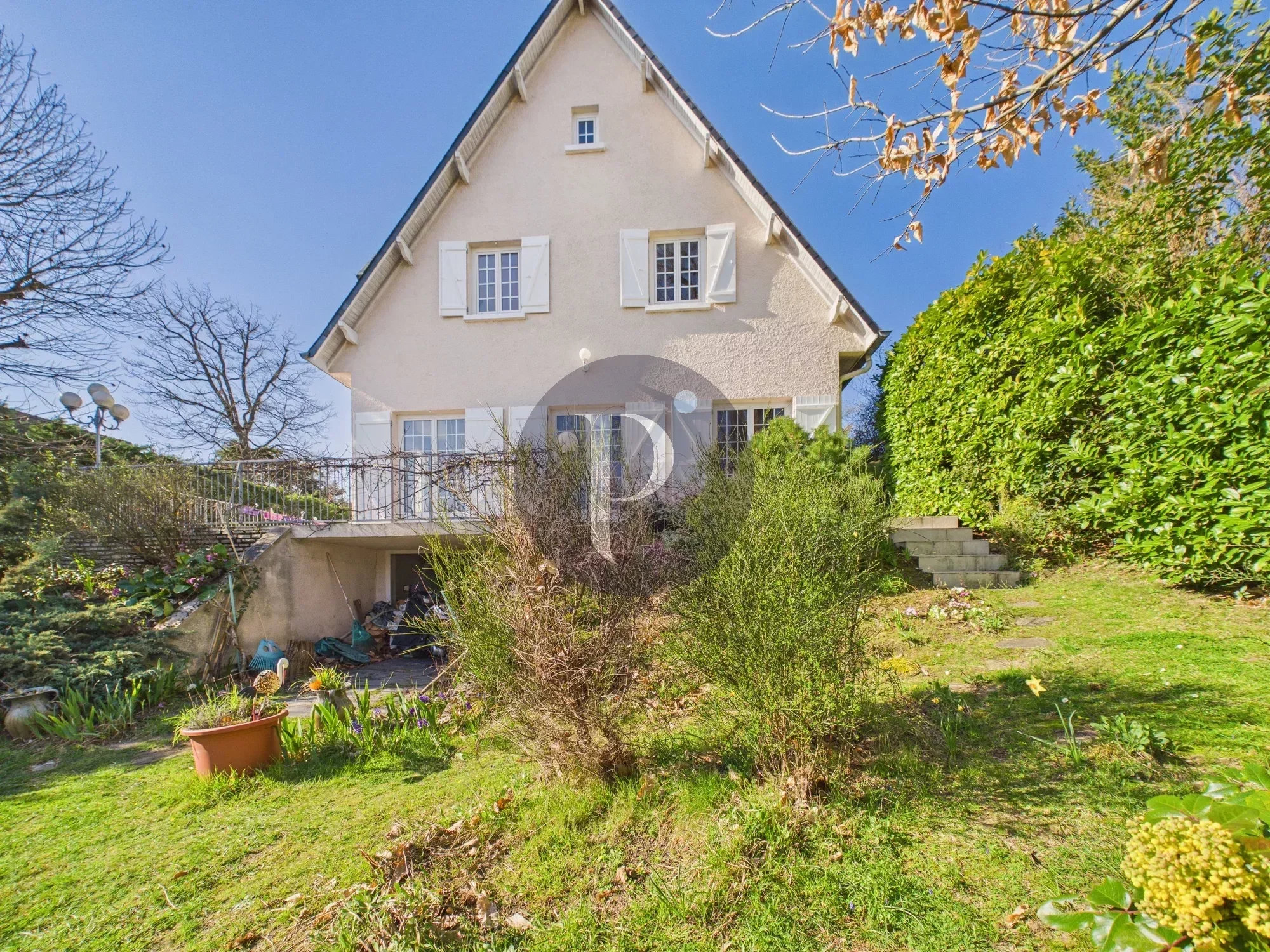 vente-maison-8-pieces-verrieres-le-buisson-85103086