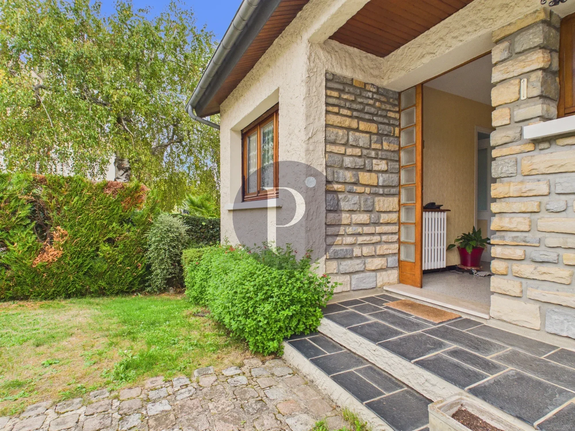 vente-maison-7-pieces-verrieres-le-buisson-87487243