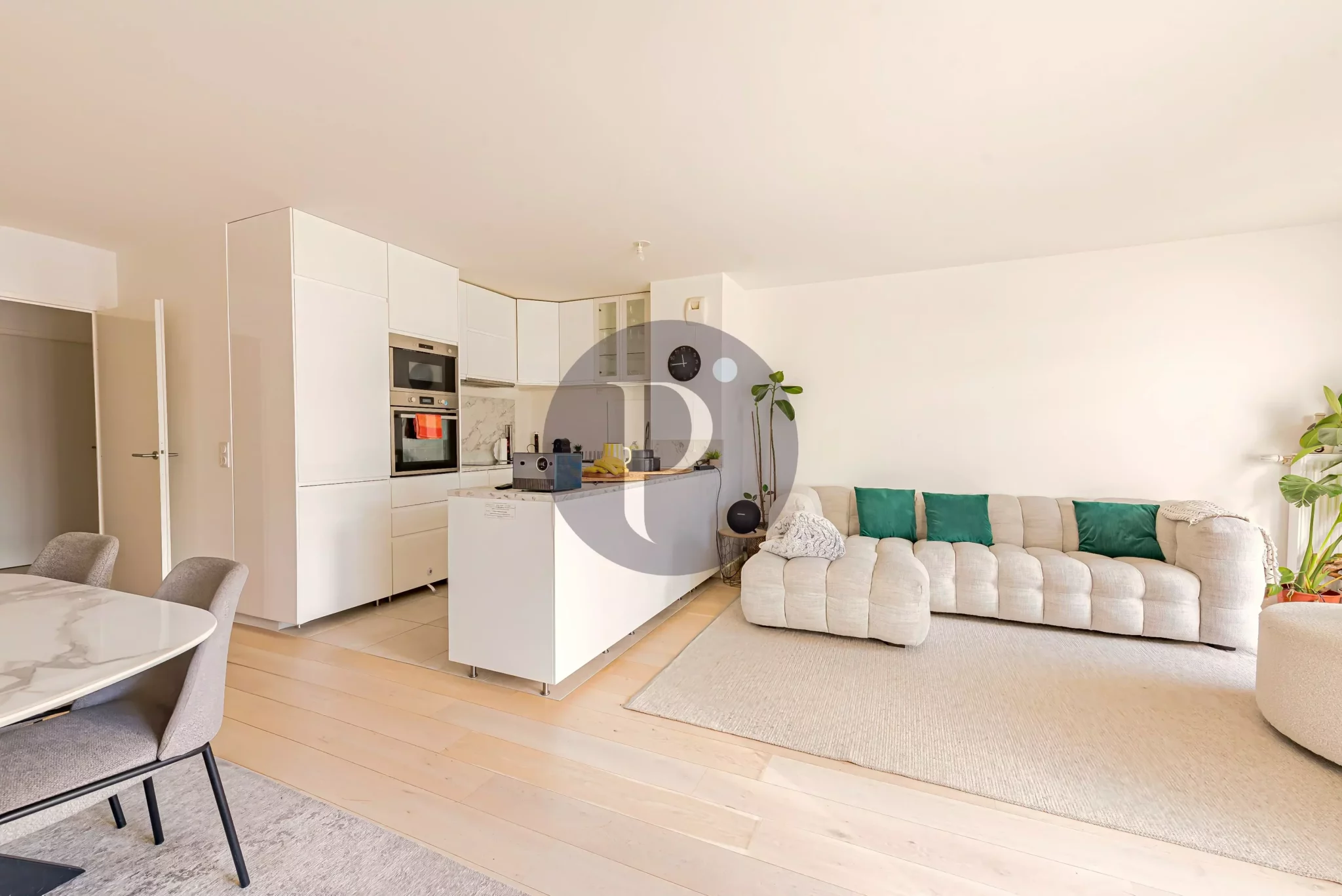 vente-appartement-4-pieces-gentilly-86993335