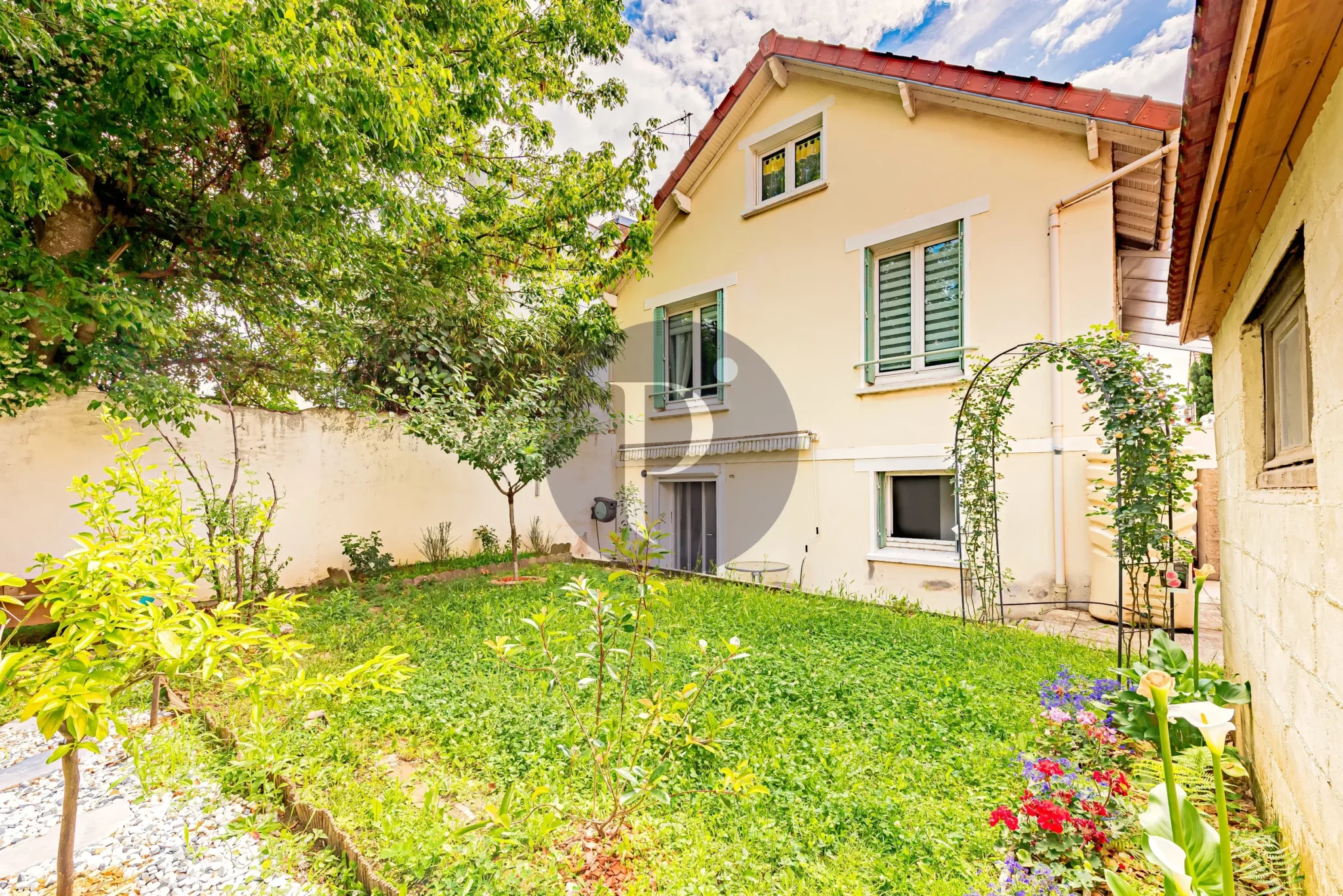vente-maison-4-pieces-lhay-les-roses-87084016