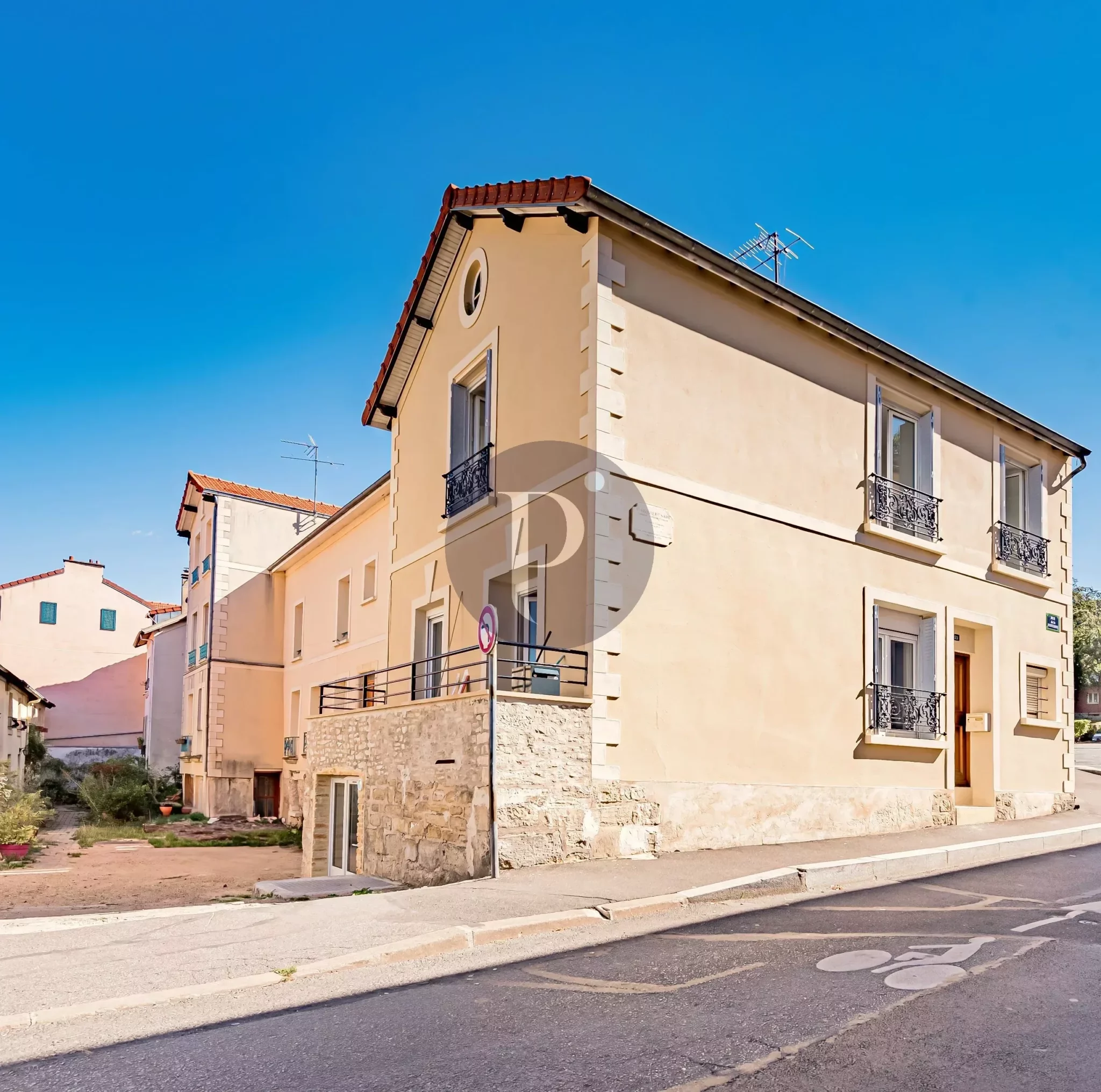 vente-maison-5-pieces-arcueil-87330127