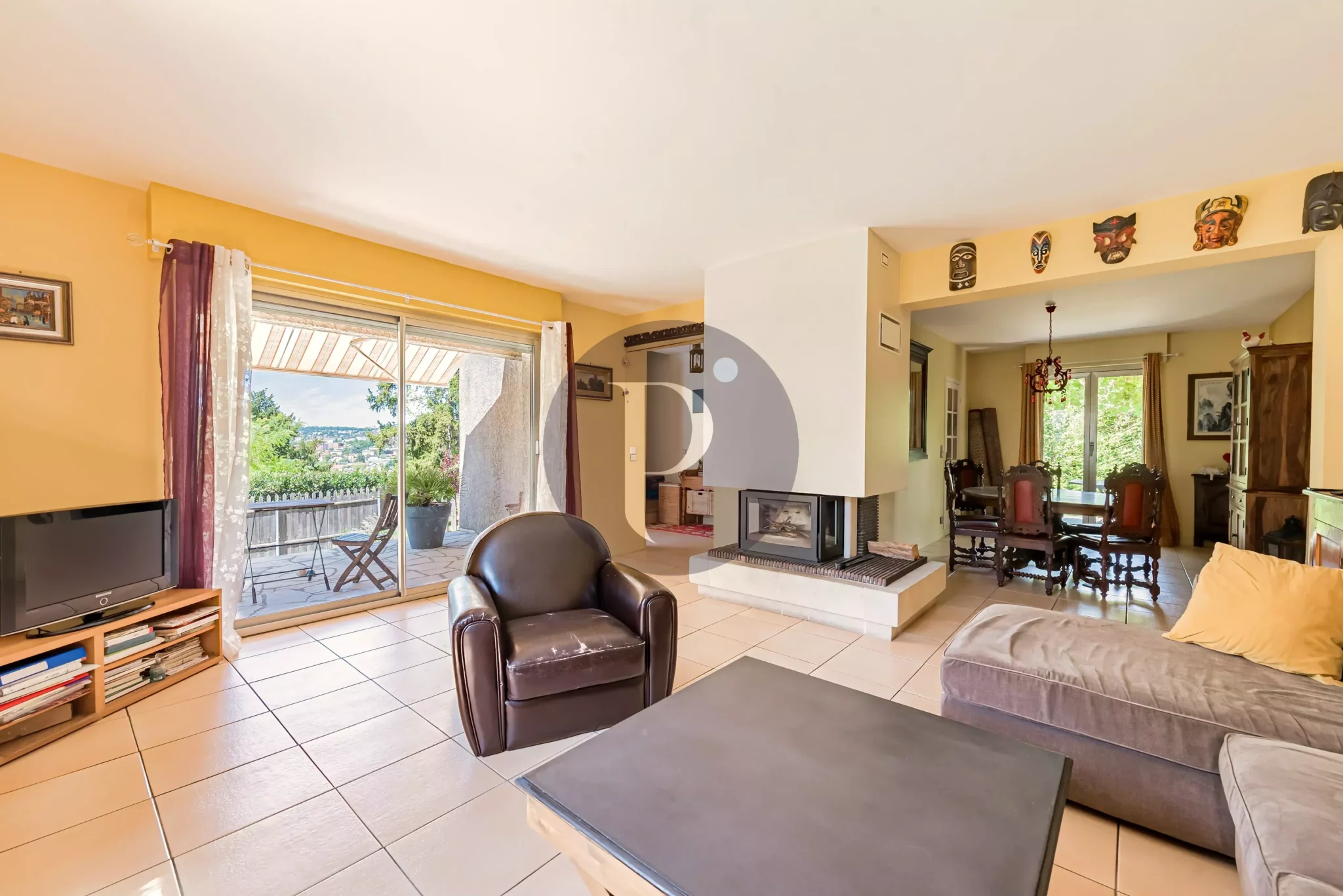 vente-maison-6-pieces-lhay-les-roses-87415227