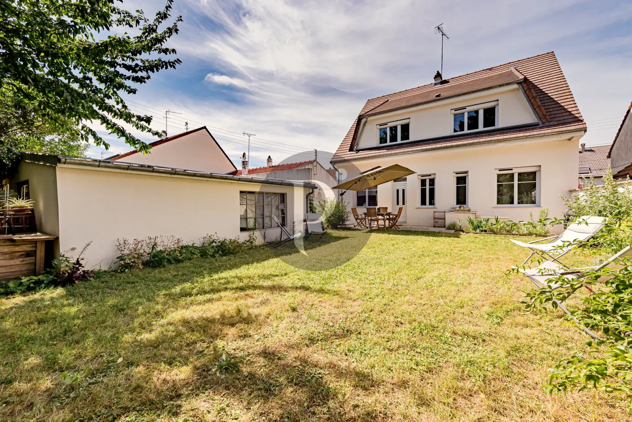vente-maison-7-pieces-lhay-les-roses-87176632